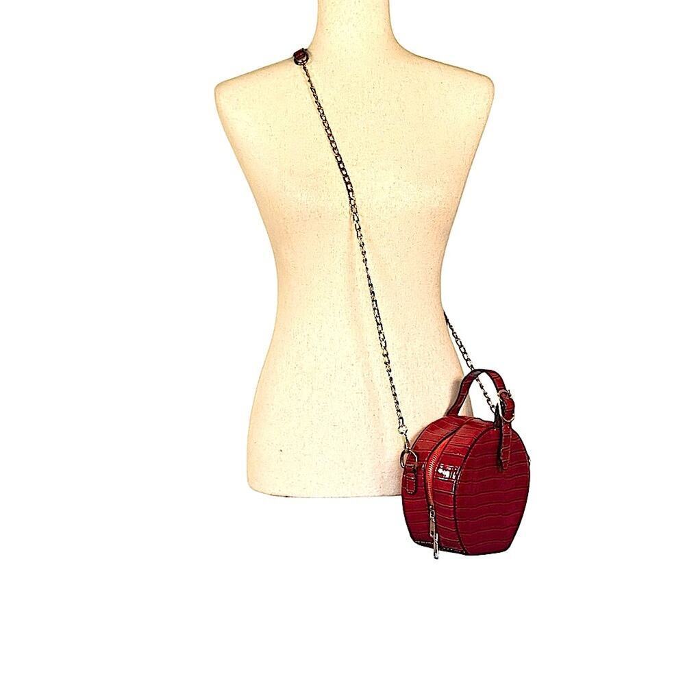 Red Mock Croc-Embossed Round Crossbody Bag Removable Gold Chain Strap Clutch